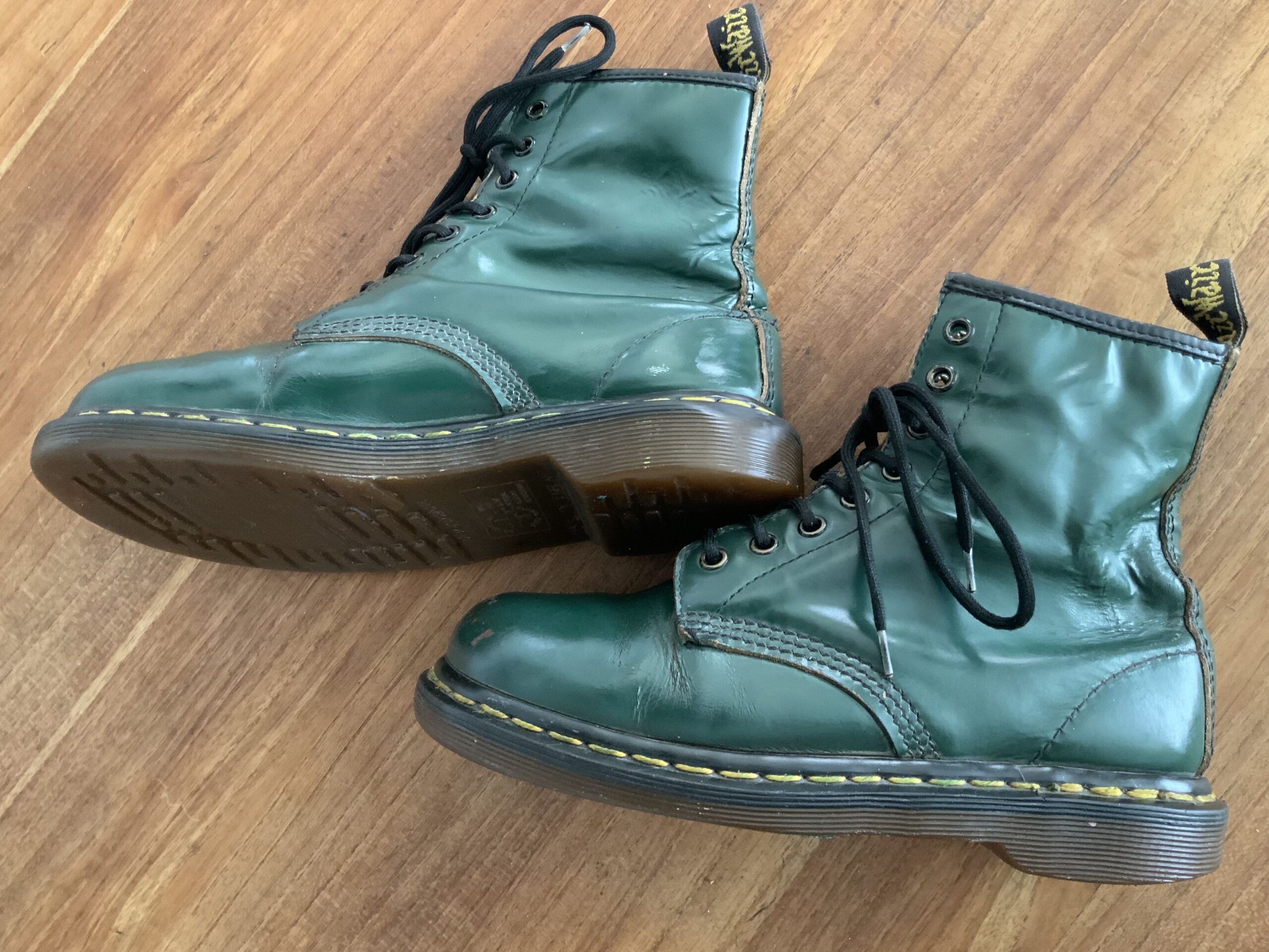 Doc martens verte foncée hotsell